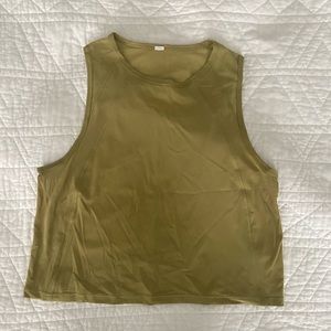 Lululemon crop top, size 4